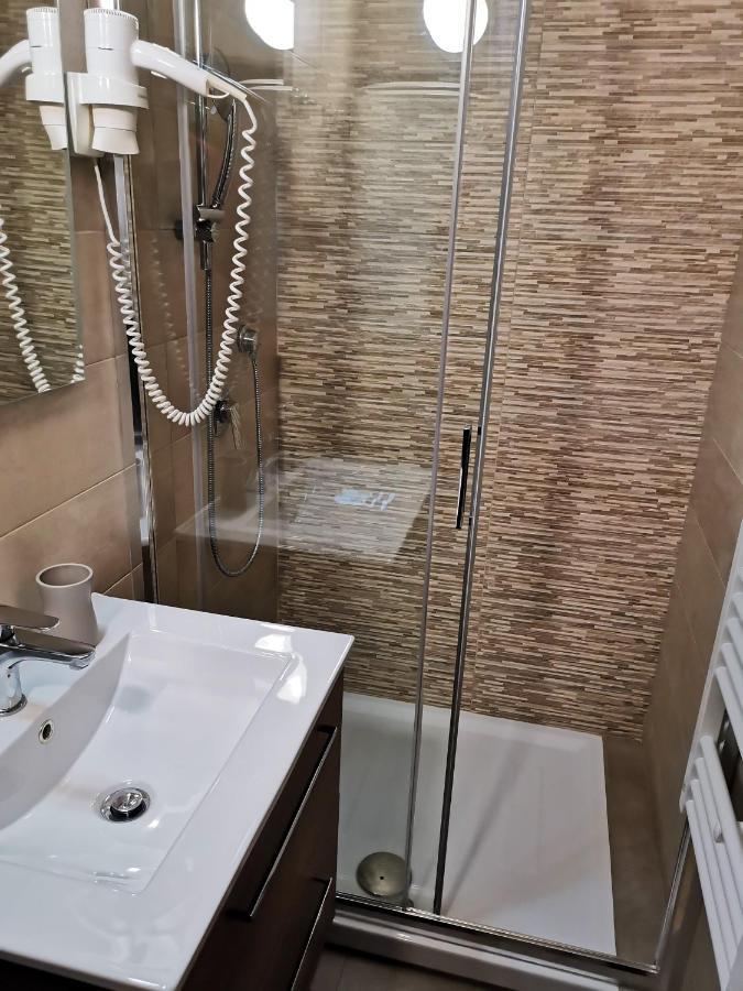 Apartments Bevk ไพราน ภายนอก รูปภาพ