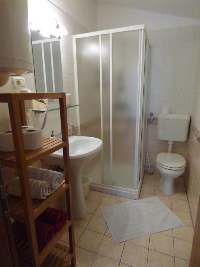 Apartments Bevk ไพราน ภายนอก รูปภาพ